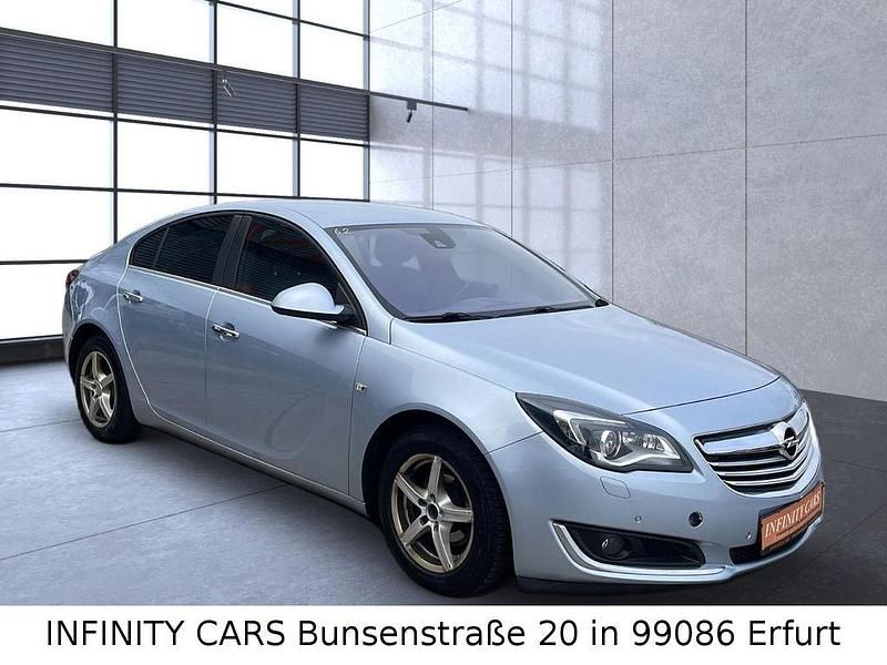 Silber Gebraucht 2014 Opel Insignia Innovation Limousine | 6.490 € (Fairer Preis) - Bild 1/4