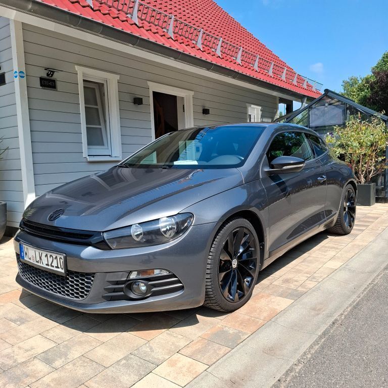 Grau Gebraucht 2011 VW Scirocco Coupé | 7.250 € (Guter Preis) - Bild 1/4