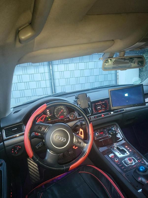 Gebraucht Audi A8 232 PS (170 kW) 2004 Blau Limousine