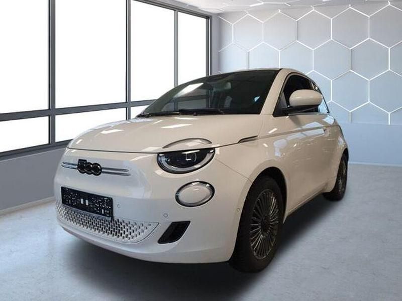Weiß Gebraucht 2021 Fiat 500e Icon Limousine | 17.819 € (Guter Preis) - Bild 1/4
