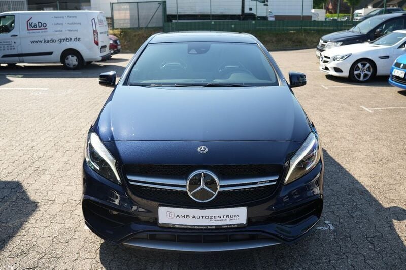 Gebraucht Mercedes A45 AMG AMG 381 PS (280 kW) 2017 Blau Limousine