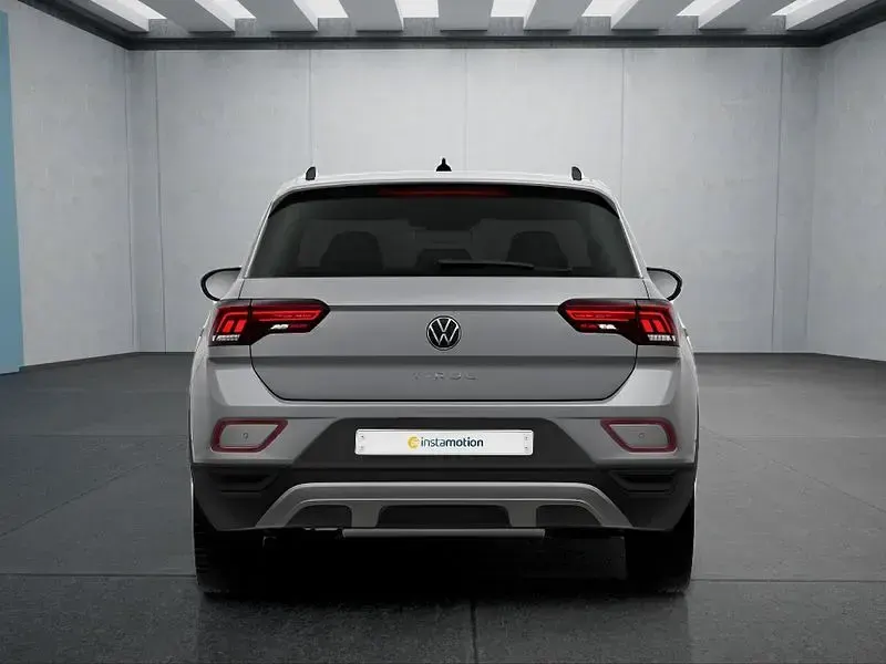 Gebraucht VW T-Roc 150 PS (110 kW) 2025 Grau SUV