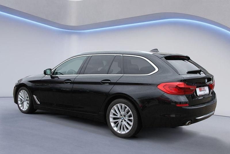 Gebraucht BMW 530 Luxury Line 265 PS (194 kW) 2020 Schwarz Limousine