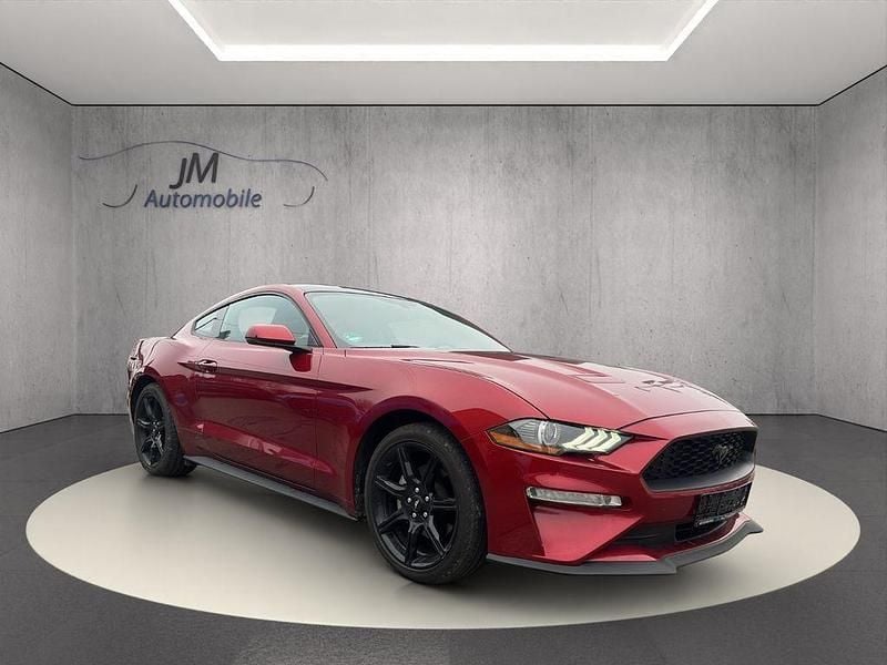 Rot Gebraucht 2019 Ford Mustang Fastback Coupé | 24.990 € (Superpreis) - Bild 1/4