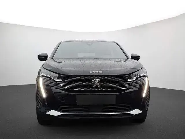 Gebraucht Peugeot 3008 Active 131 PS (96 kW) 2023 Schwarz SUV