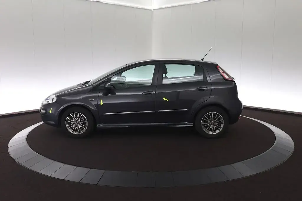 Gebraucht Fiat Punto Evo Dynamic 86 PS (63 kW) 2011 Grau Kleinwagen