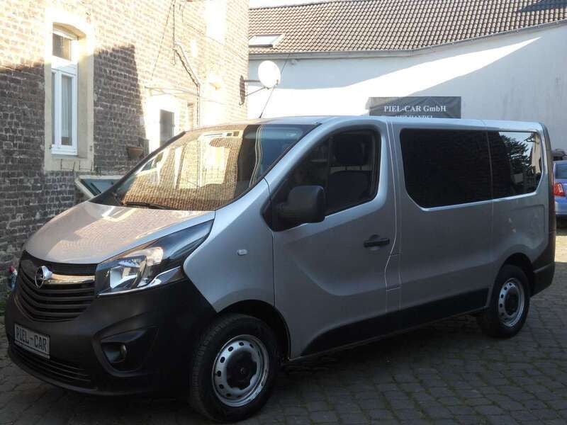 Silber Gebraucht 2019 Opel Vivaro Van | 12.999 € (Superpreis) - Bild 1/4