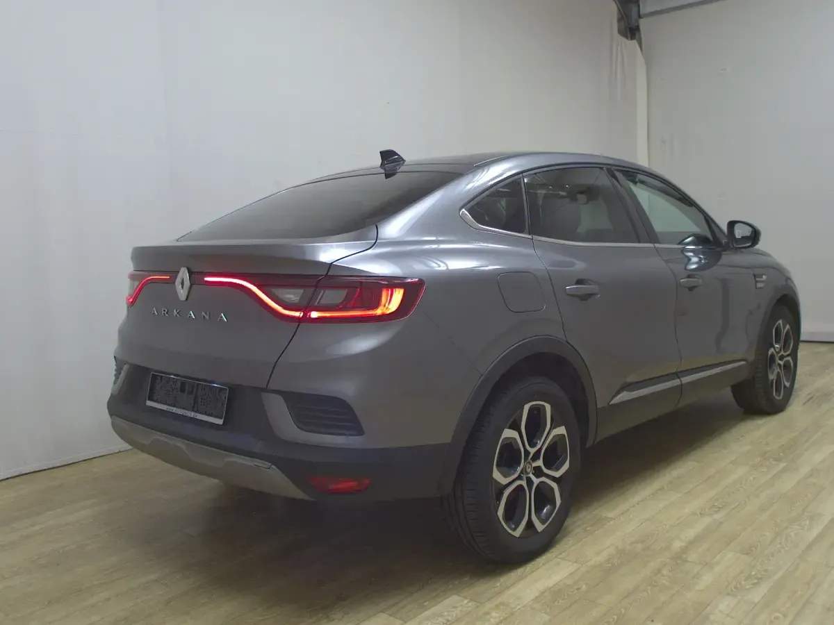 Second-hand Renault Arkana Techno 140 CP (102 kW) 2023 Gri SUV