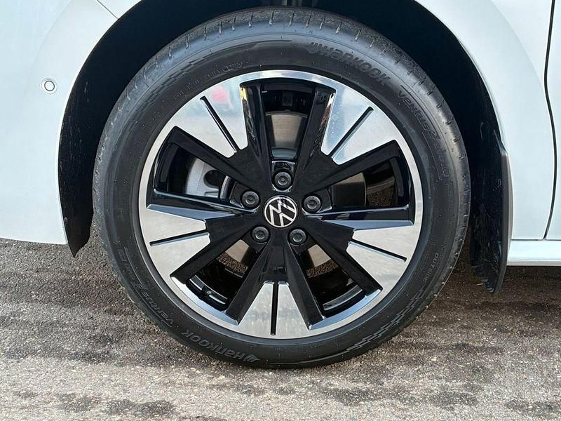 Neu VW Multivan Edition 150 PS (110 kW) 2026 Weiß Van