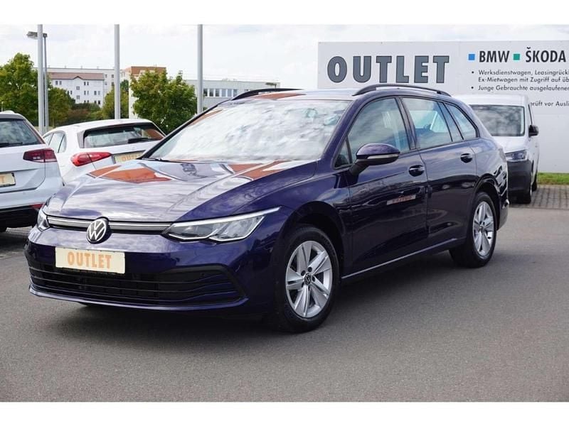 Atlantik blue metallic Gebraucht 2023 VW Golf VIII Kombi | 24.880 € (Guter Preis) - Bild 1/4