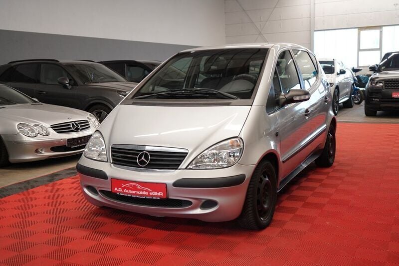 Silber Gebraucht 2004 Mercedes A160 Classic Van / Kleinbus | 2.950 € (Fairer Preis) - Bild 1/4
