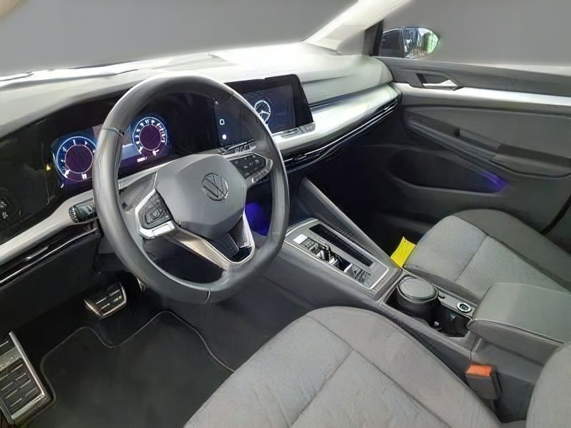 Gebraucht VW Golf VIII Move 150 PS (110 kW) 2024 Schwarz Limousine