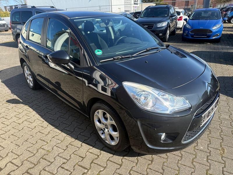 Usado Citroën C3 Tendance 68 CV (50 kW) 2011 Negro Utilitario