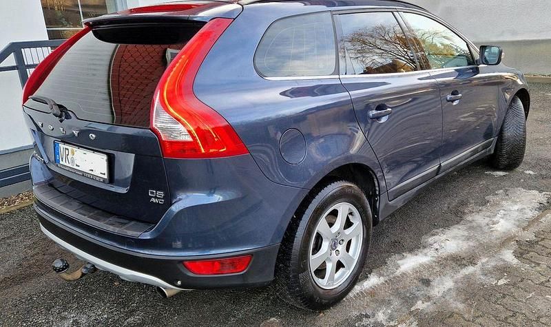Gebraucht Volvo XC60 215 PS (158 kW) 2011 Blau SUV