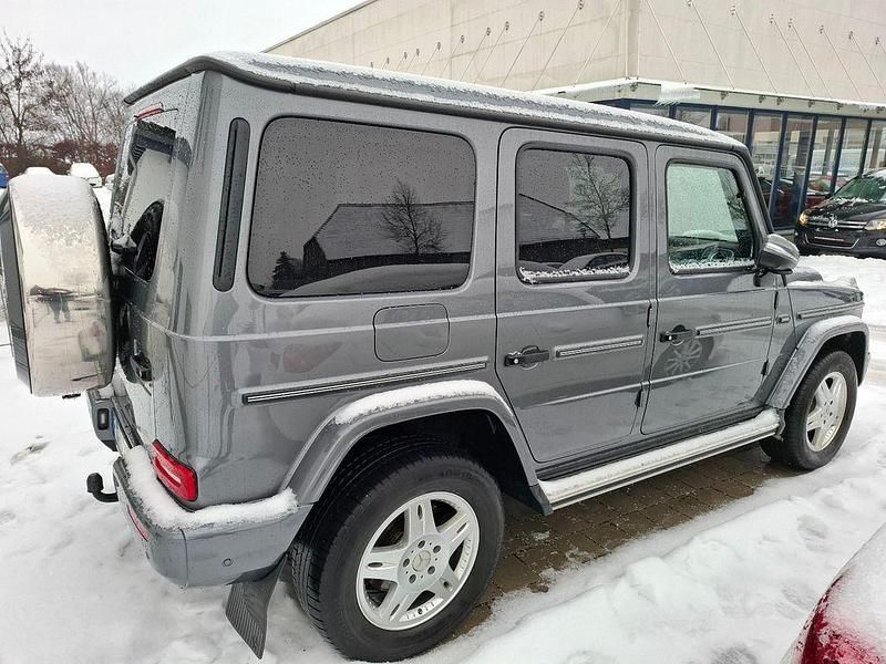 Gebraucht Mercedes G350 286 PS (210 kW) 2021 Grau SUV