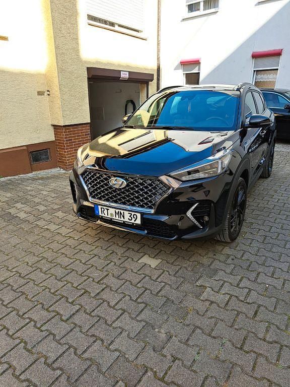 Schwarz Gebraucht 2020 Hyundai Tucson N Line SUV | 21.600 € (Fairer Preis) - Bild 1/4