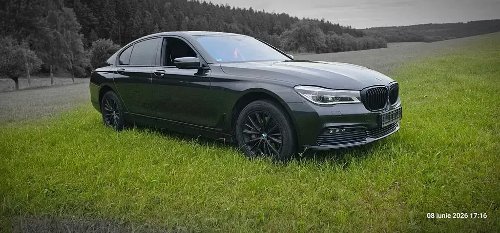 Gebraucht BMW 730L Performance 265 PS (194 kW) 2016 Schwarz Limousine