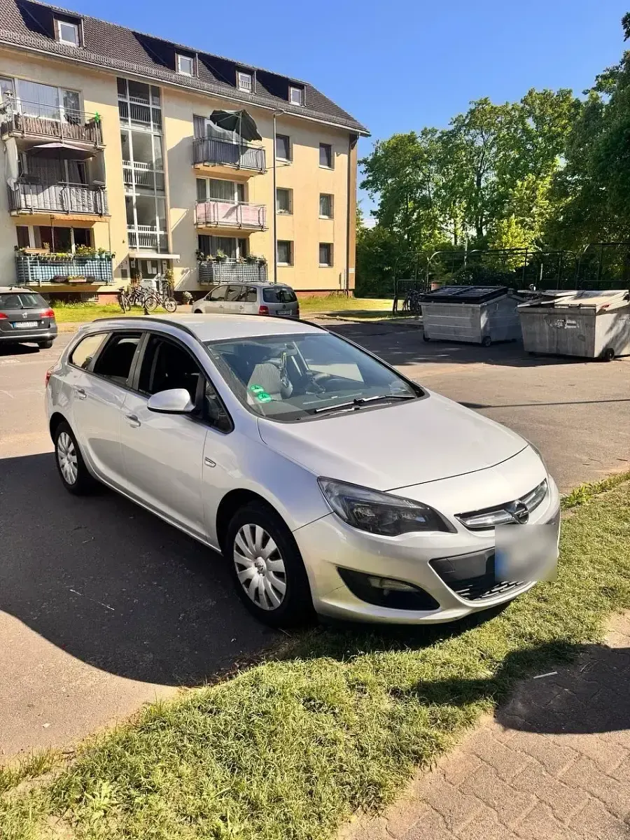 Usata Opel Astra 110 CV (80 kW) 2014 Grigio Station wagon