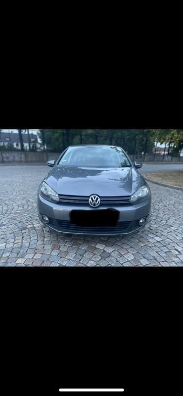 Grau Gebraucht 2010 VW Golf VI Kleinwagen | 4.500 € - Bild 1/4
