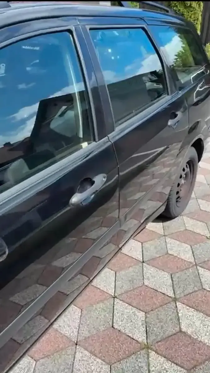 Gebraucht Ford Focus 116 PS (85 kW) 2002 Schwarz Kombi