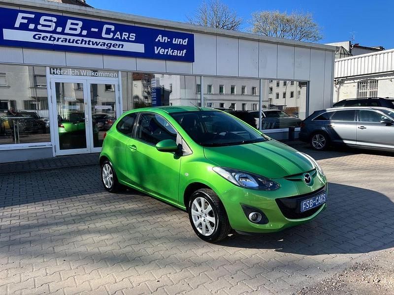 Second-hand Mazda 2 Edition 84 CP (61 kW) 2013 Verde Hatchback