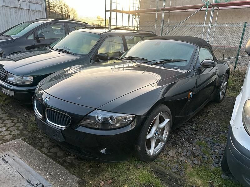 Schwarz Gebraucht 2005 BMW Z4 Cabrio | 4.500 € - Bild 1/4