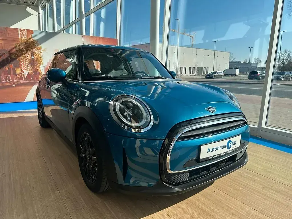 Usata Mini ONE 102 CV (75 kW) 2022 Blu Utilitaria
