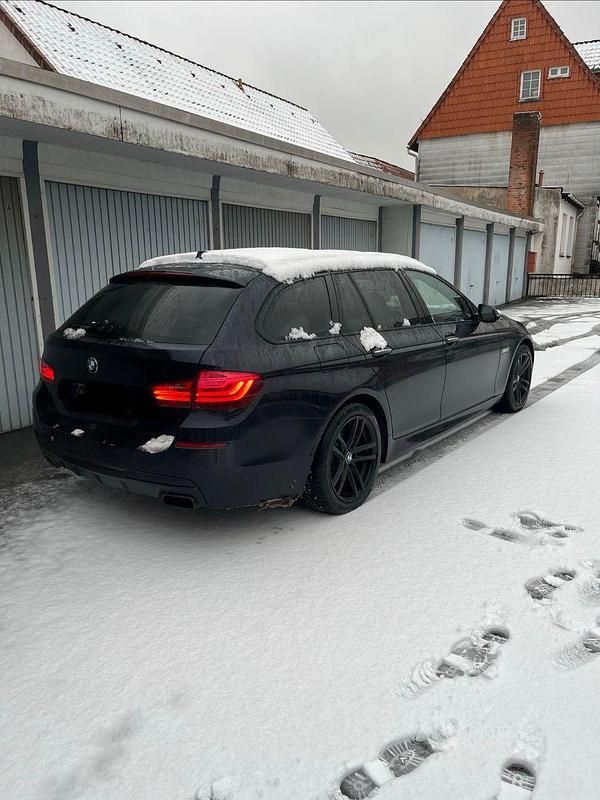 Gebraucht BMW 535 M Sport 313 PS (230 kW) 2016 Schwarz Kombi