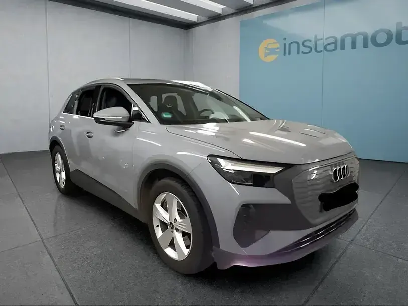 Usata Audi Q4 e-tron 210 kW (286 CV) 2024 Grigio SUV