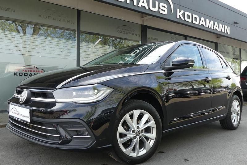 Schwarz Gebraucht 2021 VW Polo Style Limousine | 12.950 € (Guter Preis) - Bild 1/4