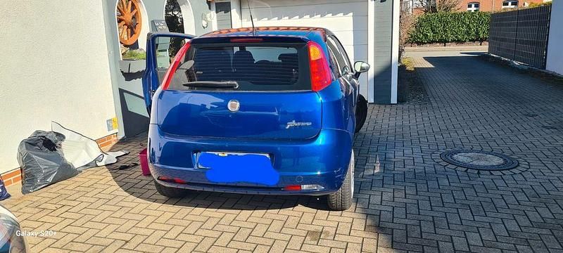Gebraucht Fiat Punto Dynamic 77 PS (56 kW) 2007 Blau Kleinwagen