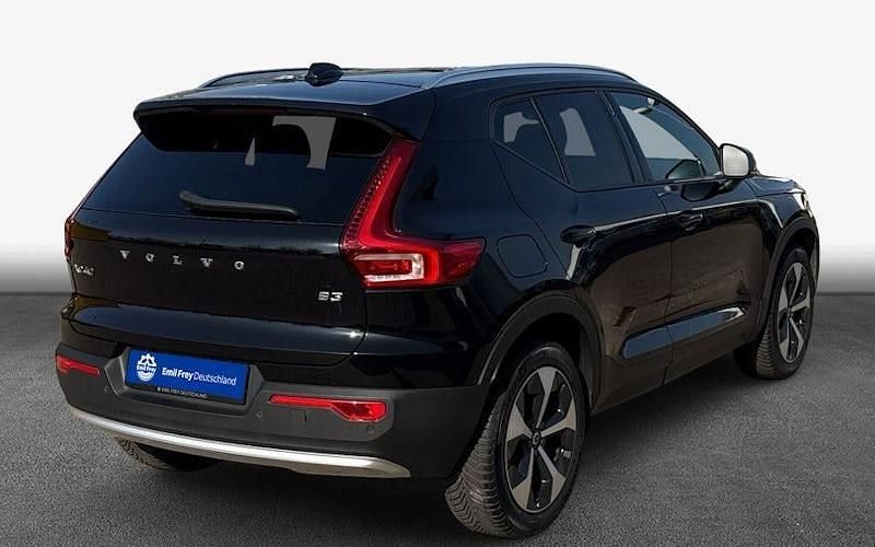 Gebraucht Volvo XC40 Core 163 PS (119 kW) 2024 Schwarz SUV