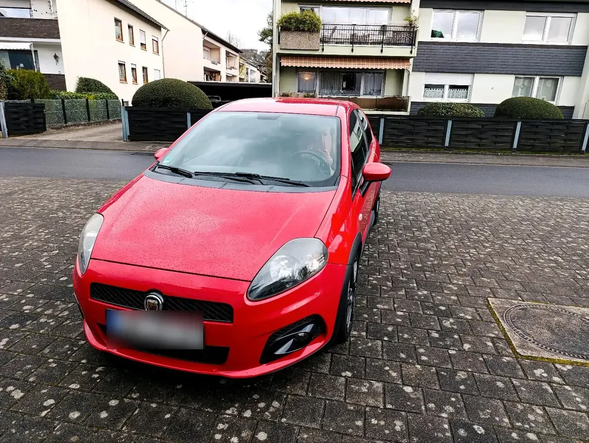 Gebraucht Fiat Grande Punto Abarth 155 PS (114 kW) 2009 Rot Kleinwagen