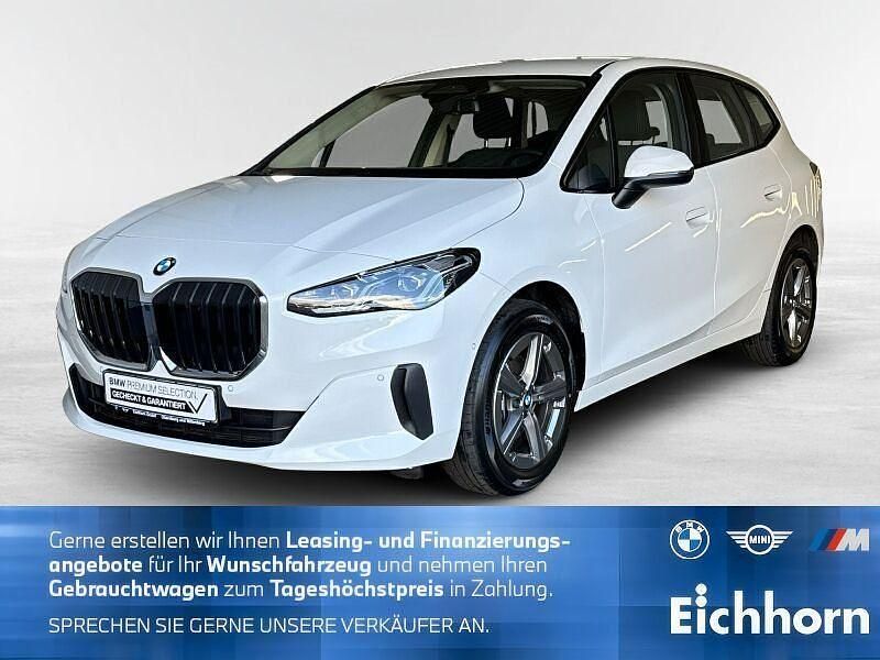 Gebraucht BMW 220 Active Tourer 156 PS (114 kW) 2025 Weiß Van / Kleinbus