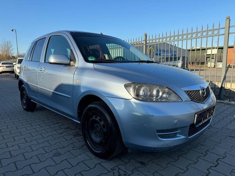 Gebraucht Mazda 2 Active 80 PS (58 kW) 2006 Blau Kleinwagen