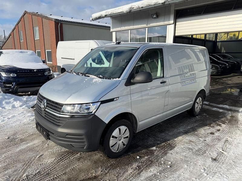 Gebraucht VW Transporter 150 PS (110 kW) 2021 Silber Van