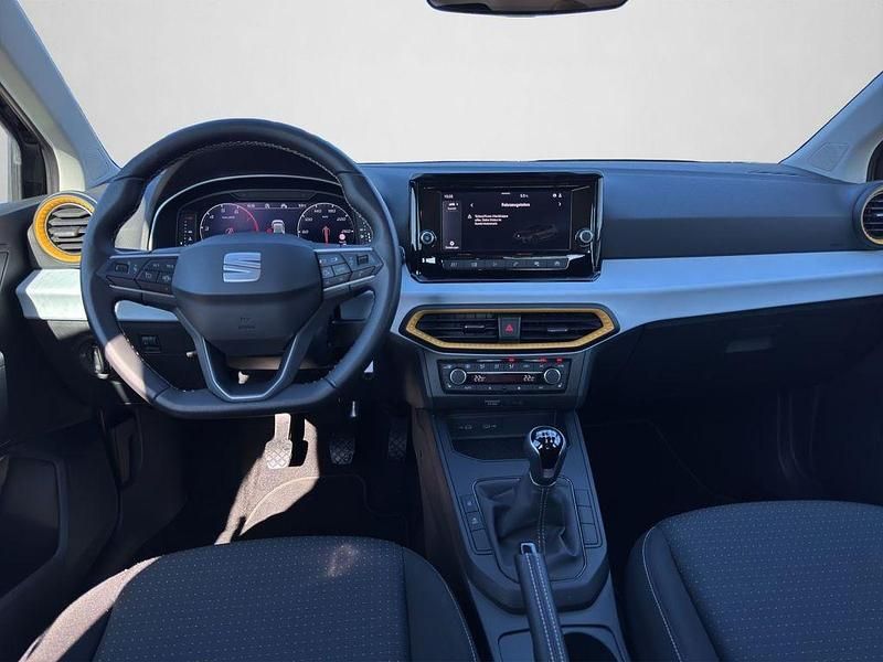 Gebraucht Seat Ibiza Style 116 PS (85 kW) 2024 Midnight schwarz metallic (metallic) Kleinwagen