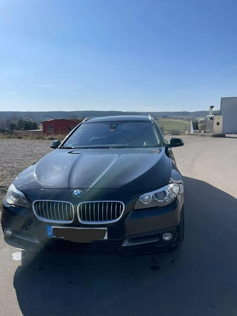 Gebraucht BMW 530 258 PS (189 kW) 2015 Schwarz Kombi