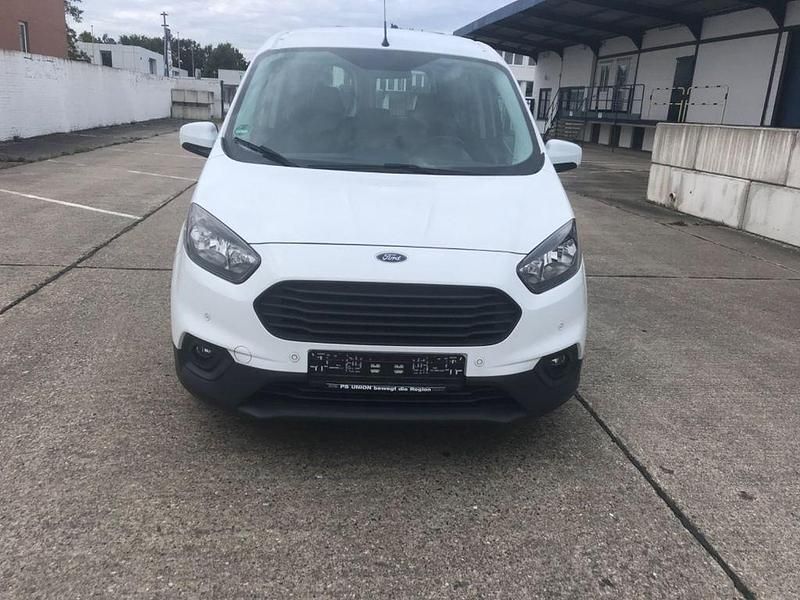 Weiß Gebraucht 2019 Ford Transit Van / Kleinbus | 6.900 € (Superpreis) - Bild 1/4