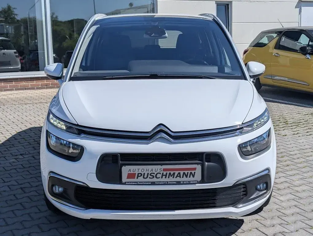 Gebraucht Citroën C4 SpaceTourer PureTech 131 PS (96 kW) 2019 Polarweiß Van / Kleinbus