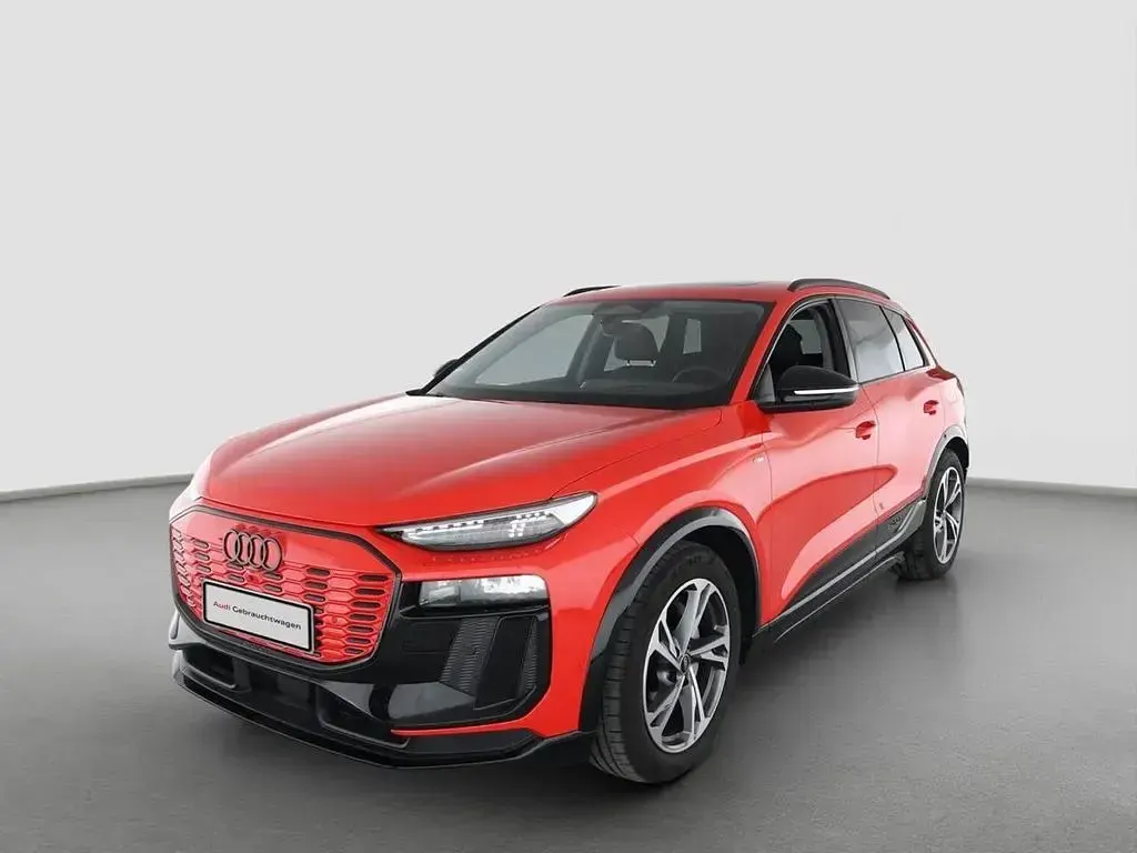 Gebraucht Audi Q6 e-tron S-Line 284 kW (387 PS) 2025 Rot SUV