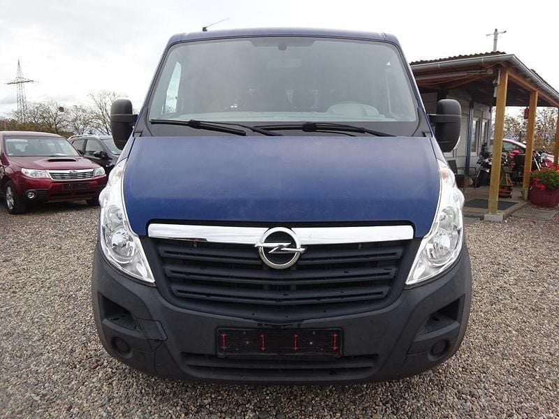 Gebraucht Opel Movano 125 PS (91 kW) 2012 Signalblau Van
