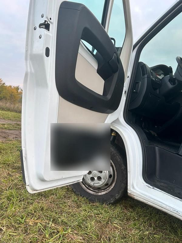 Second-hand Citroën Jumper 177 CP (130 kW) 2012 Albastru Monovolum