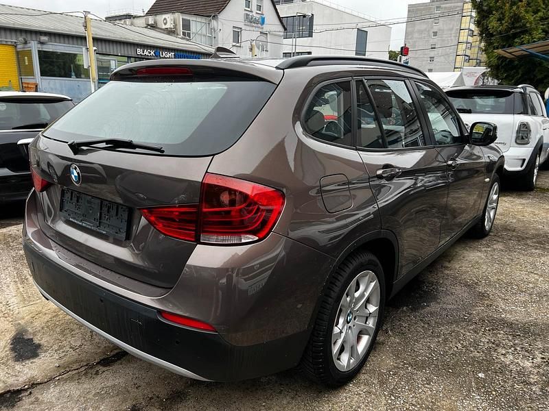 Second-hand BMW X1 143 CP (105 kW) 2010 Maro SUV