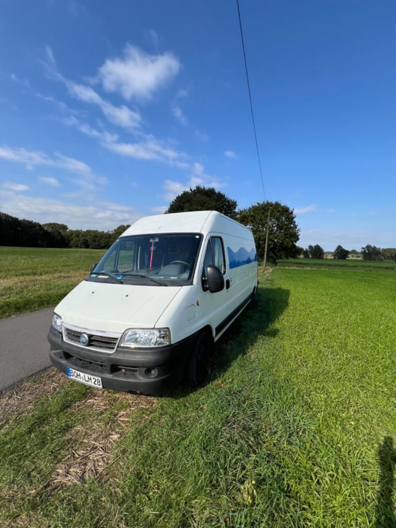 Weiß Gebraucht 2005 Fiat Ducato Van | 12.000 € (Teuer) - Bild 1/4