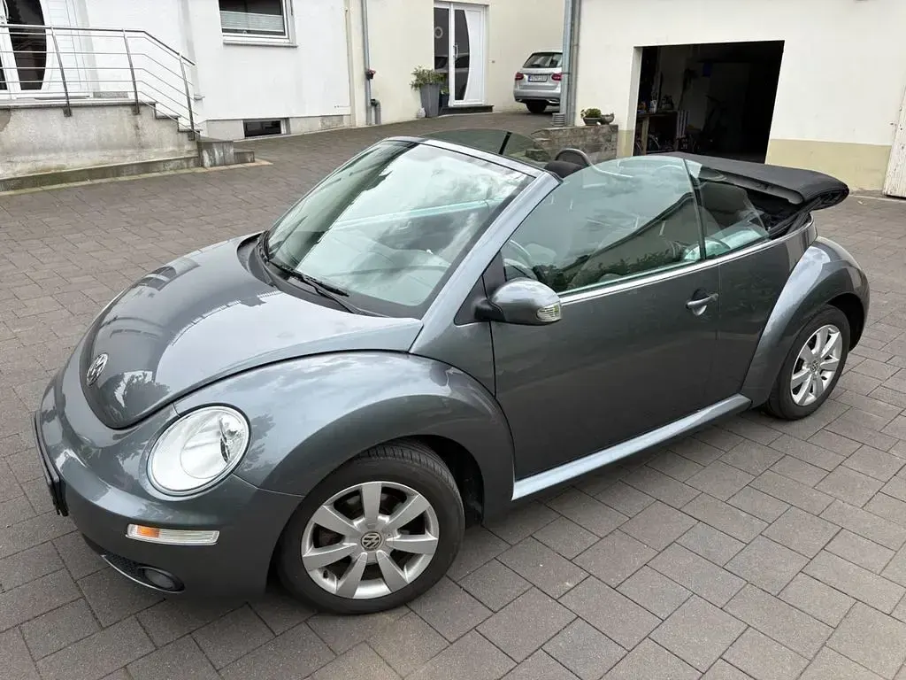 Gebraucht VW New Beetle 102 PS (75 kW) 2007 Grau Kleinwagen
