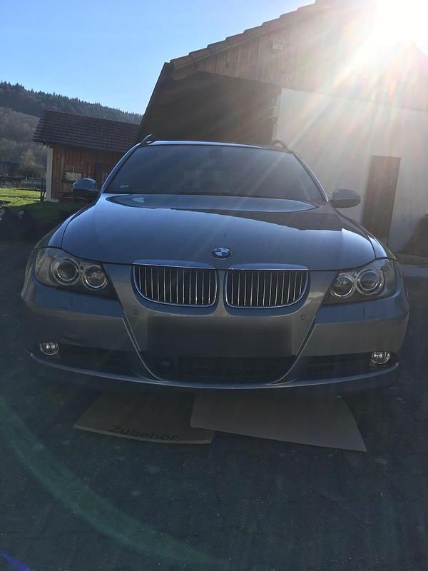 Usata BMW 325 2006 Andere farben Station wagon