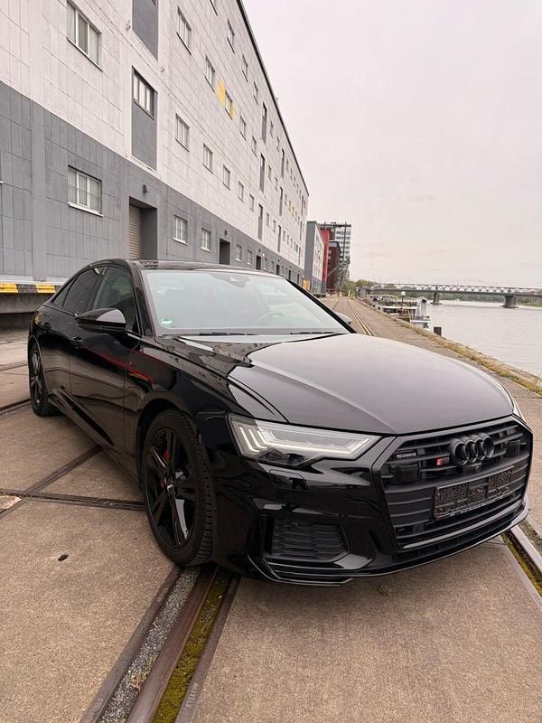 Gebraucht Audi A6 Sport 367 PS (269 kW) 2020 Schwarz Limousine