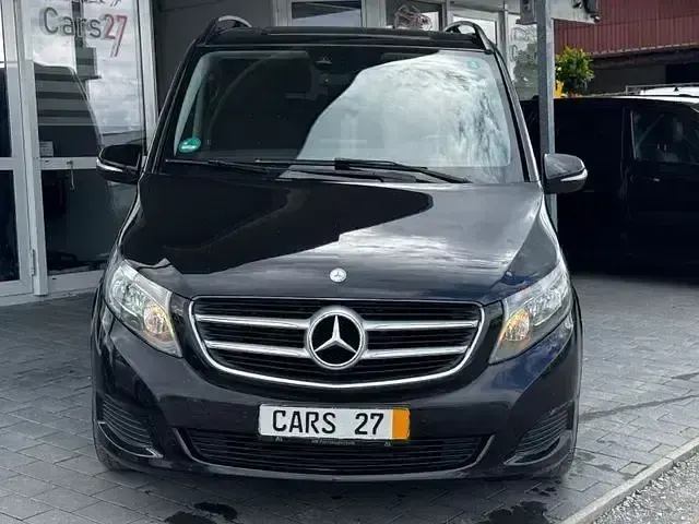 Gebraucht Mercedes V250 367 PS (269 kW) 2016 Schwarz Van / Kleinbus