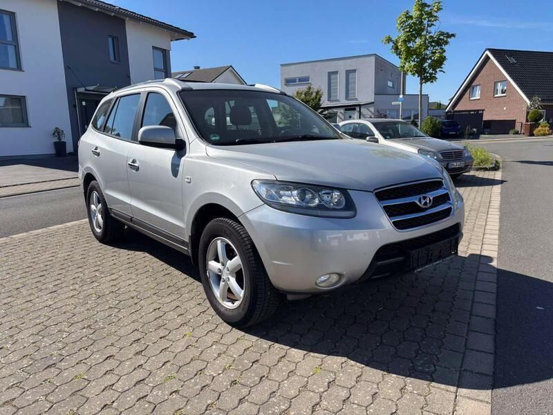 Silber Gebraucht 2006 Hyundai Santa Fe SUV | 3.950 € (Fairer Preis) - Bild 1/4